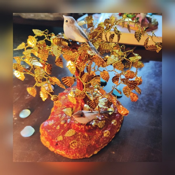 natural and artistic